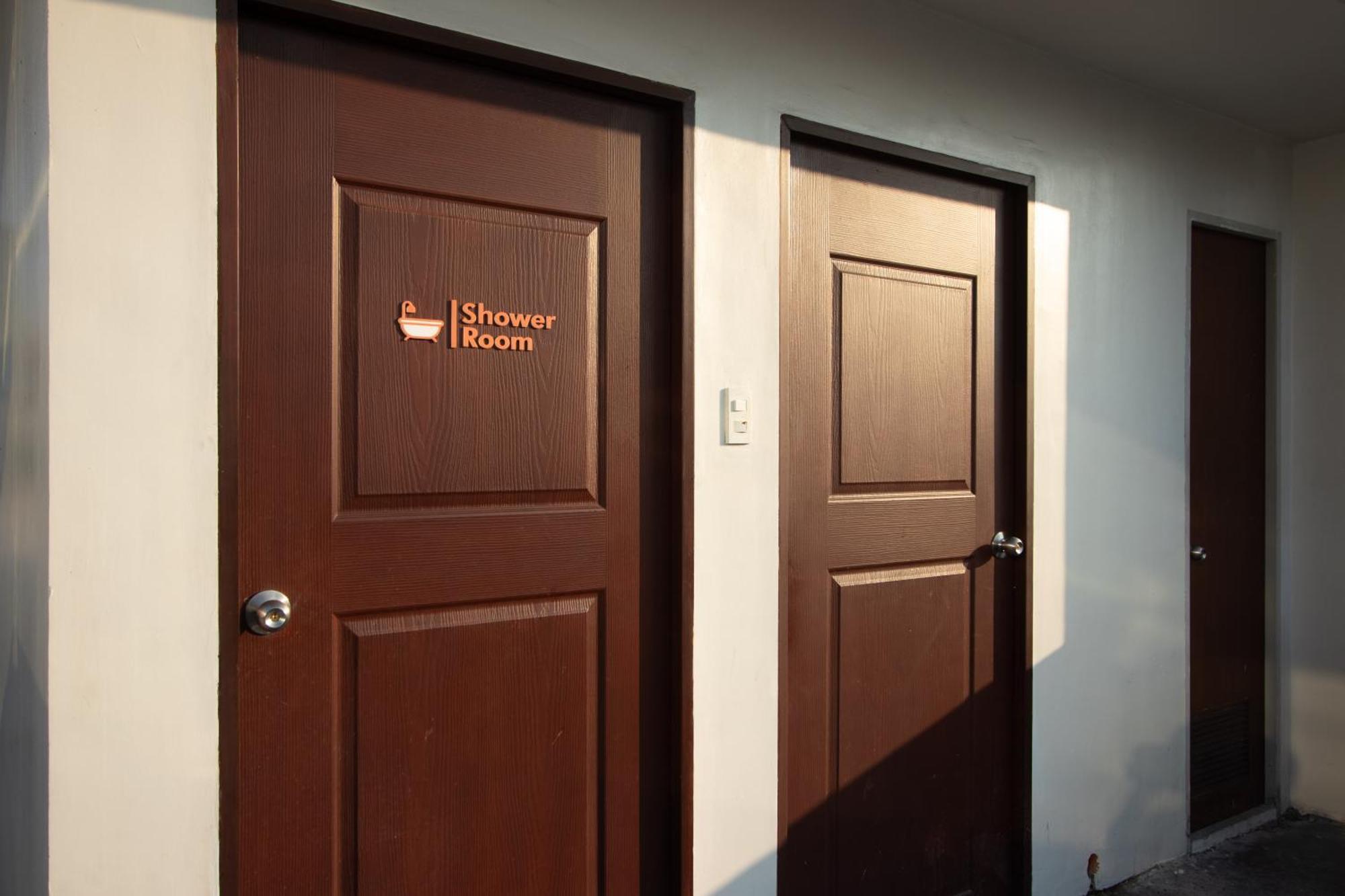 The Pad Coliving Hostel Cebu Exterior photo